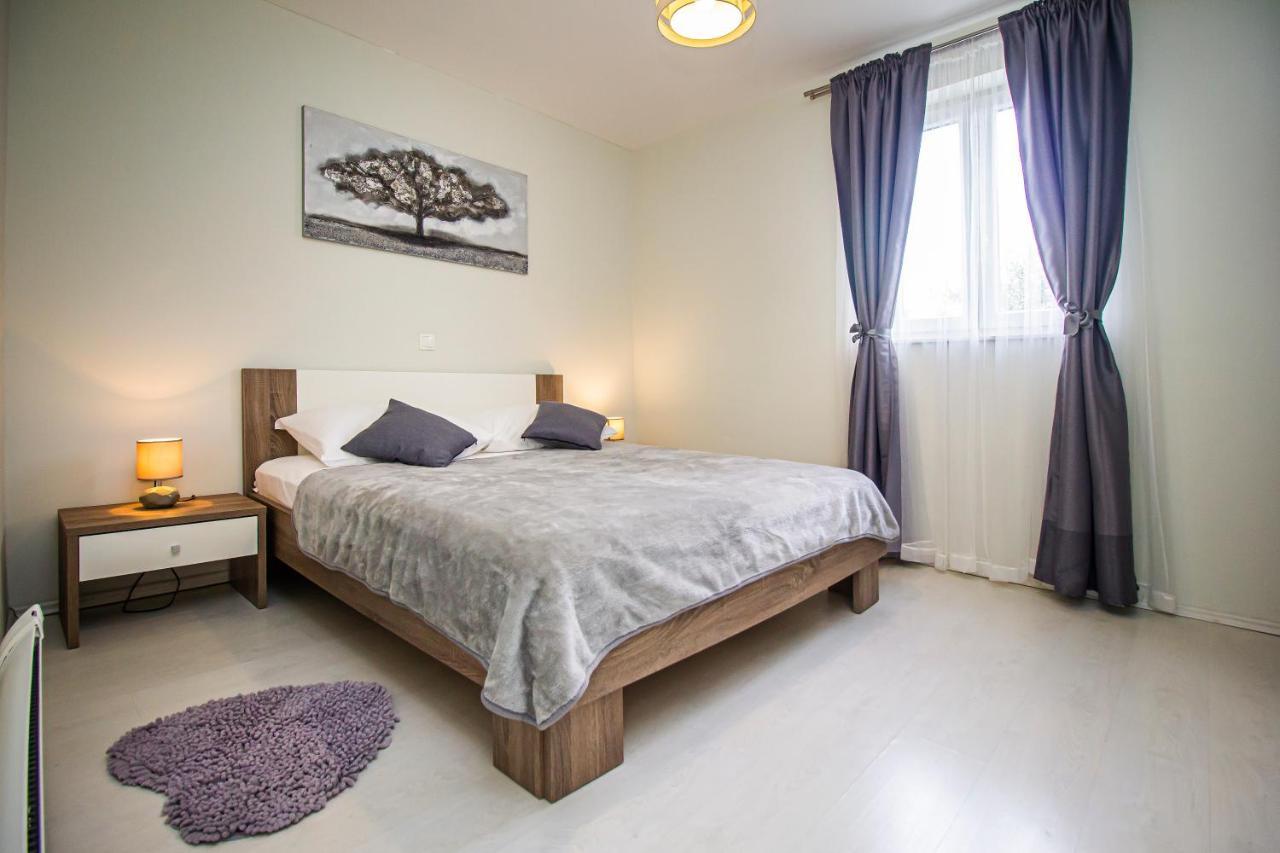 Vila Rozarija Trogir Buitenkant foto