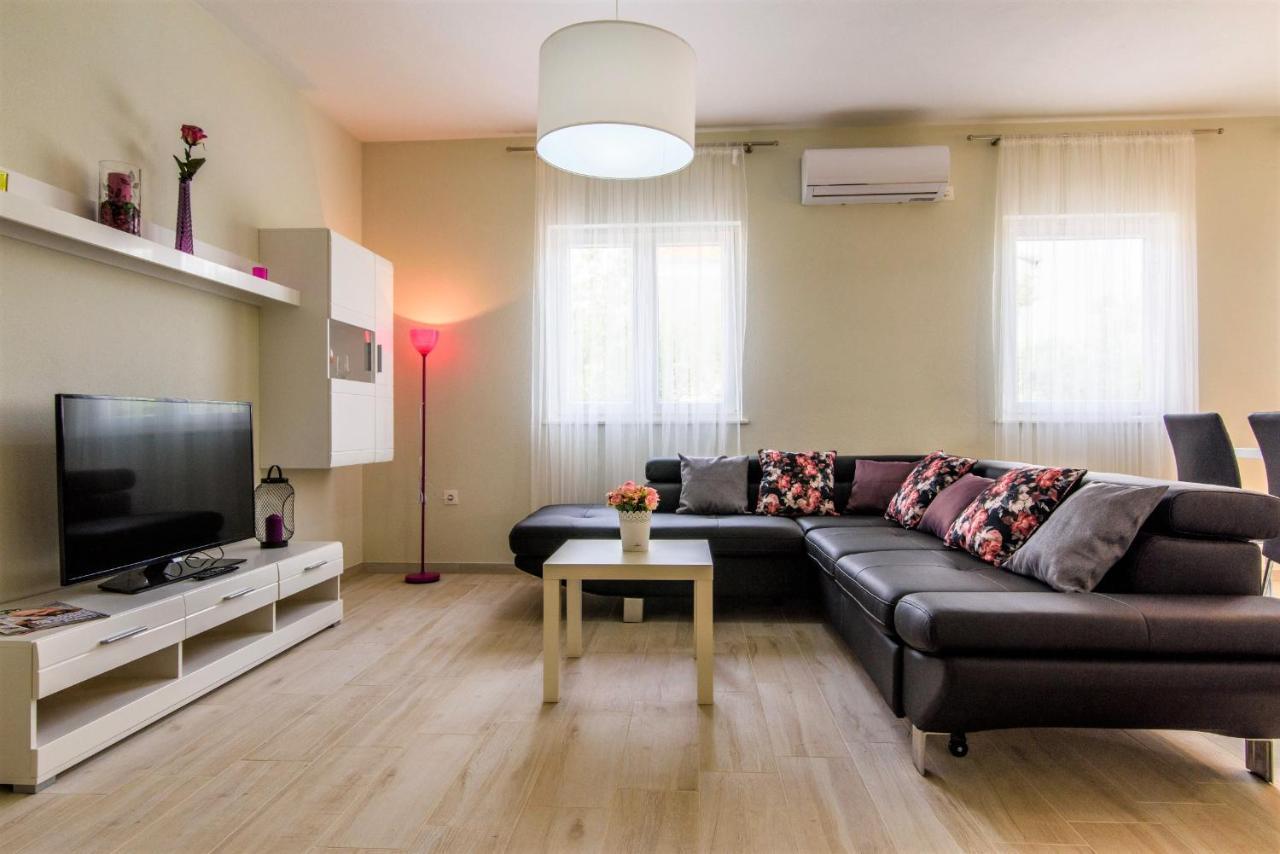 Vila Rozarija Trogir Buitenkant foto
